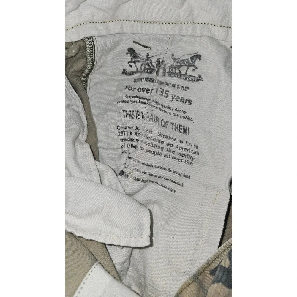 2013 Levi's Woodland Camouflage Cargo Pants Green‎ 30x28 Utility Streetwear Camo
